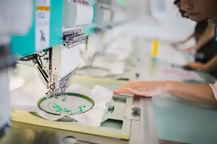 Quel tissu pour une broderie ? Ce qu'il faut savoir